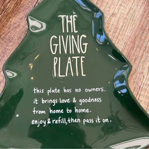 Rae Dunn Giving Plate Christmas Tree Green Hostess Gift 10x13 - Picture 6 of 9